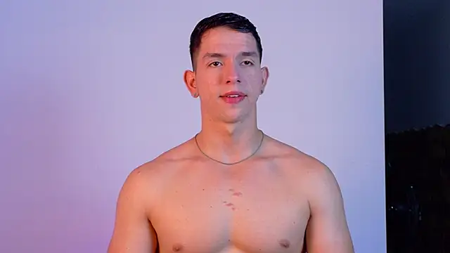 zanedawson  online show from June 23, 9:18 pm