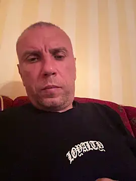 sashaalexandru online show from June 2, 8:32 pm