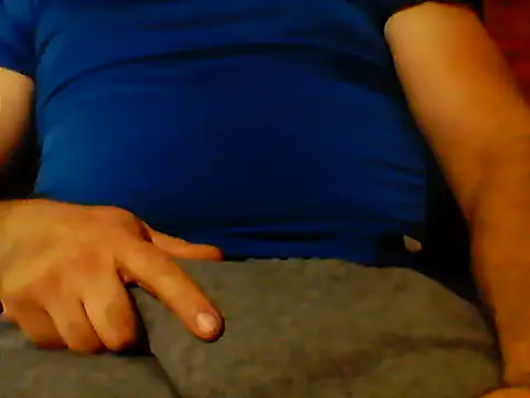sedentalmaduro online show from June 18, 2:02 am