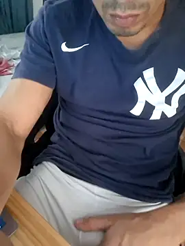 Leo1661 online show from June 12, 5:33 pm
