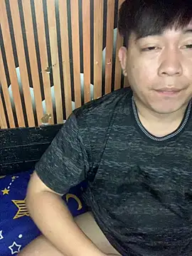 asiancuteboix online show from June 25, 1:27 pm