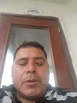 michael840101 online show from July 31, 8:29 pm