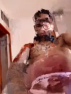 Looiis online show from June 22, 4:11 pm