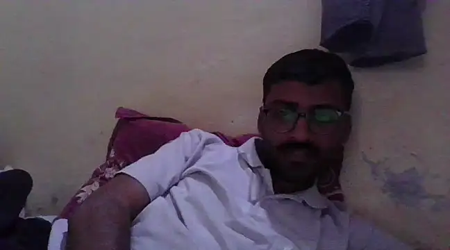 krishna8035 online show from February 18, 8:27 am