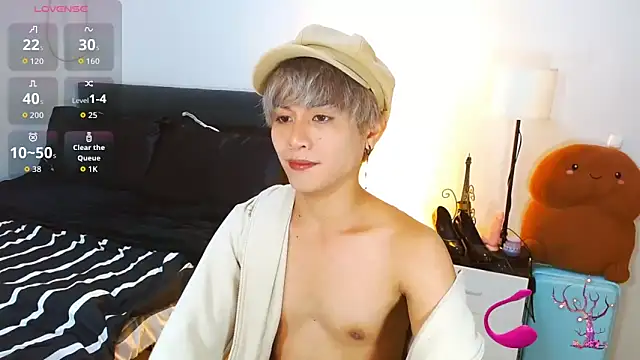 WildestTwink online show from June 3, 2:44 pm