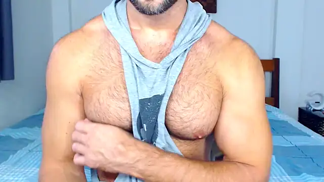 Snapshot of RONNIE_X chatting on October 13, 8:09 am RONNIE X online show from October 13, 8:09 am