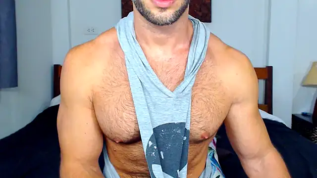 Snapshot of RONNIE_X chatting on September 21, 6:02 am RONNIE X online show from September 21, 6:02 am