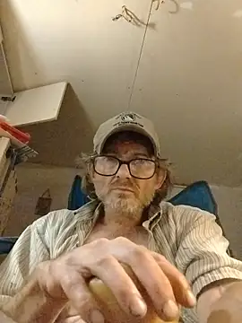 ROBERT0516 online show from October 16, 5:37 am