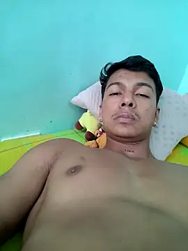 morenito420 online show from February 8, 7:29 pm