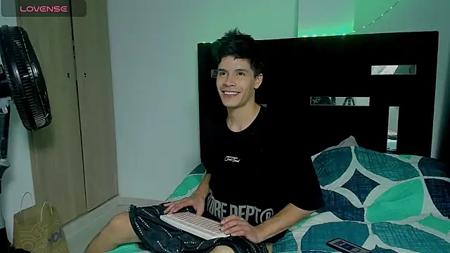 Dimitrixxx   online show from November 28, 9:22 am