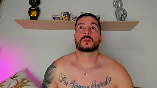 camilo restrepo21 online show from October 19, 11:52 pm