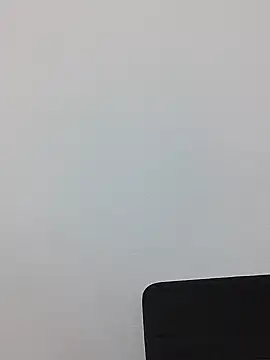 Snapshot of Lucy_1_roso chatting on February 14, 9:43 pm Lucy 1 roso online show from February 14, 9:43 pm