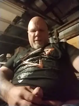 Reddog833 online show from April 9, 6:19 am