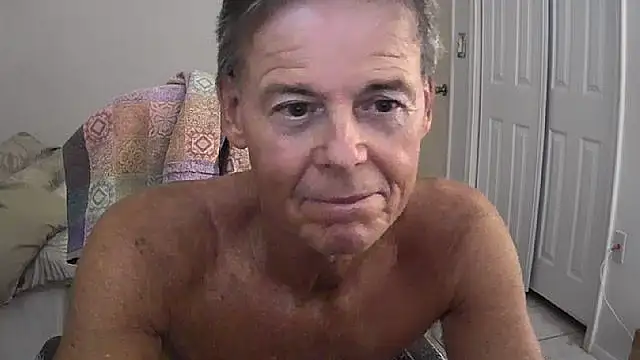 nakeedcowboi65 online show from October 9, 3:17 pm