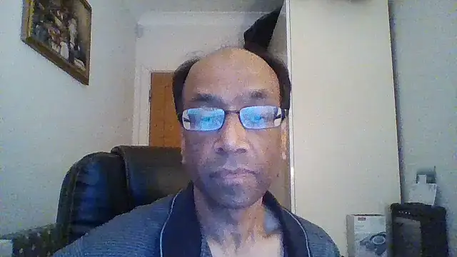rauncher1 online show from December 3, 9:31 am