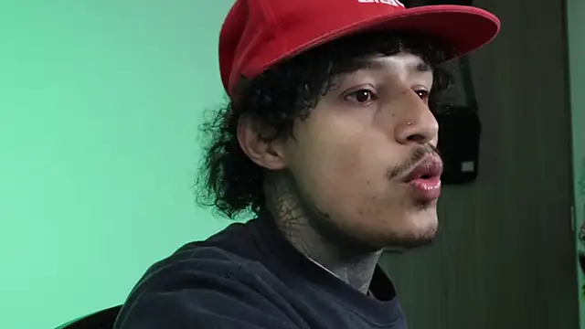 trieone online show from April 10, 12:06 am