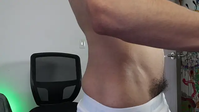 trieone online show from April 4, 2:36 pm