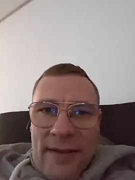 buchr1 online show from November 21, 11:31 am