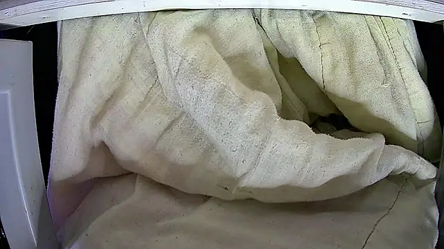 Walltaz online show from April 25, 4:48 am