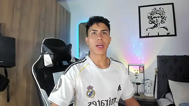 AlanNaughty online show from January 9, 12:49 am