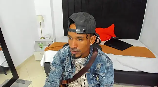 anhtony wayans online show from January 27, 11:11 pm