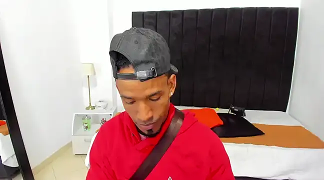 anhtony wayans online show from January 25, 8:10 pm