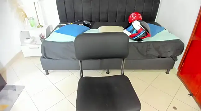 anhtony wayans online show from February 15, 8:34 pm