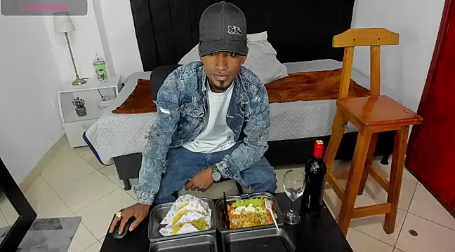 anhtony wayans online show from January 18, 12:06 am