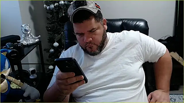 Snapshot of Gabihotxxx1 chatting on January 13, 2:42 pm Gabihotxxx1 online show from January 13, 2:42 pm