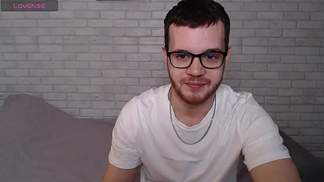 Alexxx horny online show from March 20, 5:00 am