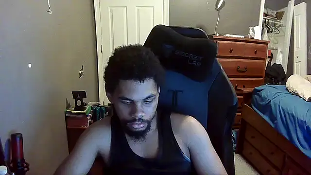 Snapshot of Neovergil0 chatting on January 1, 2:30 am Neovergil0 online show from January 1, 2:30 am