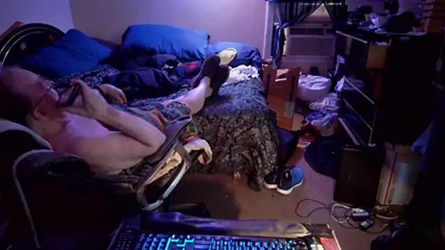 Toastir online show from January 14, 7:39 pm