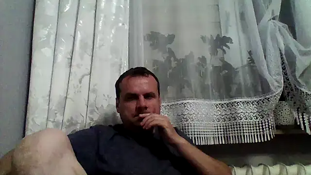 grzes19763 online show from June 18, 7:52 pm