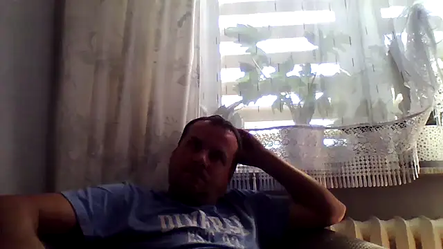 grzes19763 online show from June 20, 1:05 pm