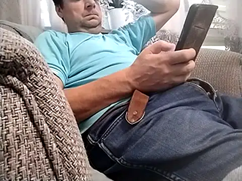 grzes19763 online show from December 4, 12:45 pm