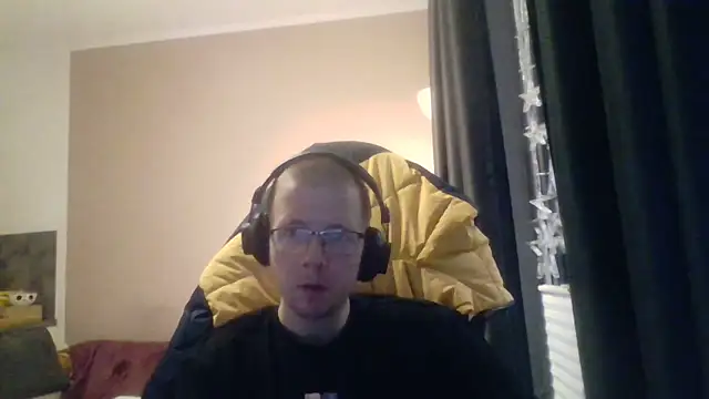 David250692 online show from October 20, 5:55 am