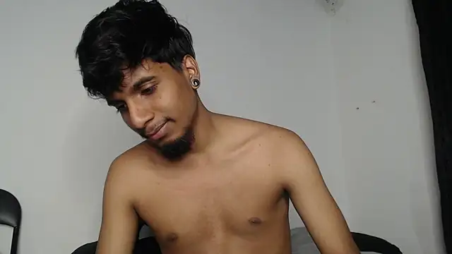 stevenosori online show from October 12, 12:15 am