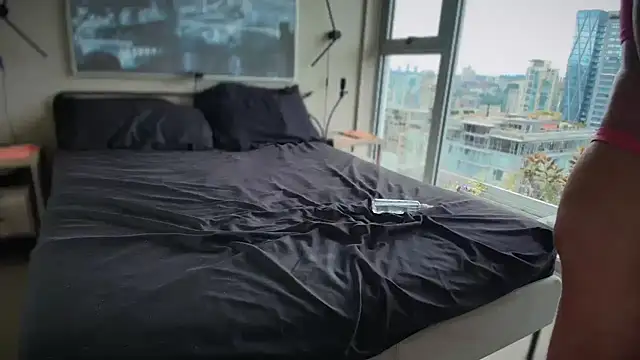 MikyFoxx online show from October 16, 6:27 pm