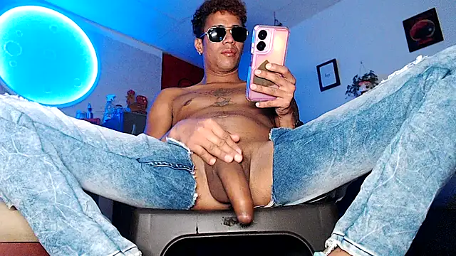 Slim dirty hot  online show from September 14, 12:23 am