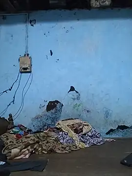 rohanhotguy online show from April 5, 6:15 pm