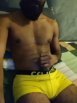 FullnighterBBC NL online show from March 21, 7:07 pm