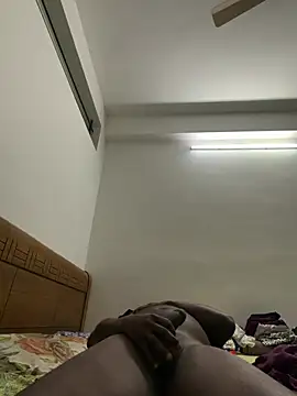 strongguyindia online show from March 30, 6:20 pm