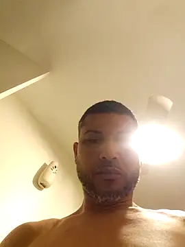 tropikboy online show from December 2, 9:45 am