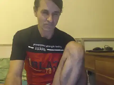 Snapshot of yvesstorm1 chatting on February 10, 6:13 pm yvesstorm1 online show from February 10, 6:13 pm