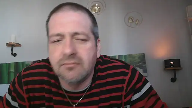 matrikes1 online show from February 19, 2:01 pm