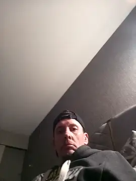 Antonio11111x online show from February 9, 9:30 pm