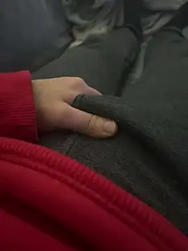  Inchiodo  online show from December 27, 6:10 pm