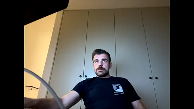 mrbigballs online show from October 12, 7:52 pm