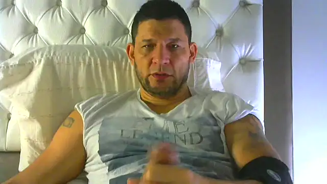 altenori112 online show from February 17, 12:37 pm