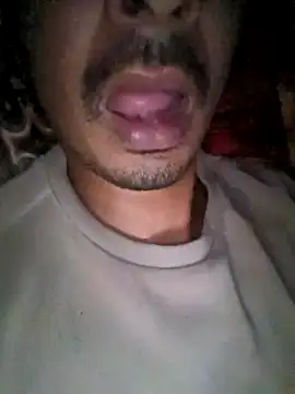 dreamtoungelick69 online show from February 5, 11:34 pm